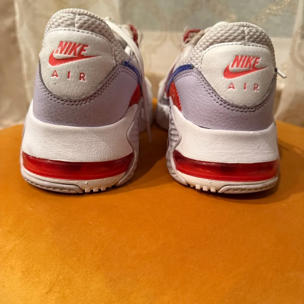Nike Air Max Excee Women's‎ Shoes Size 8 CD5432-115 White/Sapphire-Pure Violet